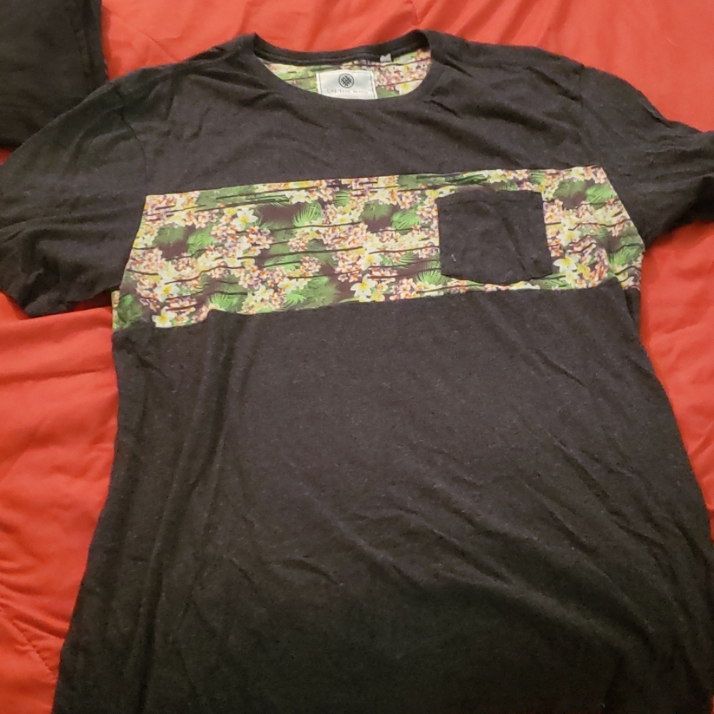 Mens floral tee
